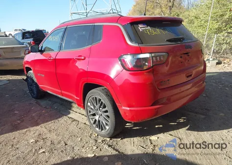 2022 Jeep Compass (Red) Edition 4X4 z USA, uszkodzony, nr VIN 3C4NJDCB4NT135953